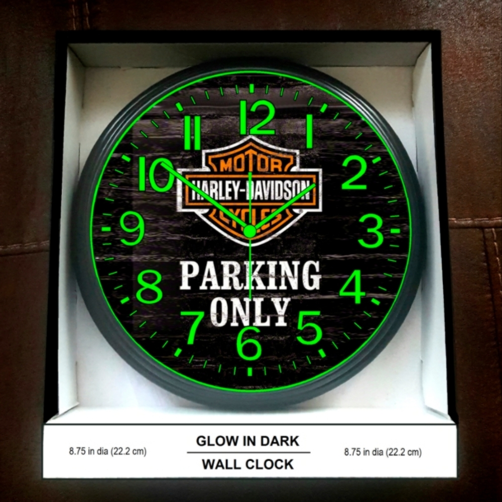 Harley-Davidson Motorcycle Harley Parking Only Wall Clock - Picture 2 of 2